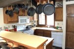 Mammoth Lakes Vacation Rental Sunrise 47 - Fully Equipped Kitchen with Newer Appliances